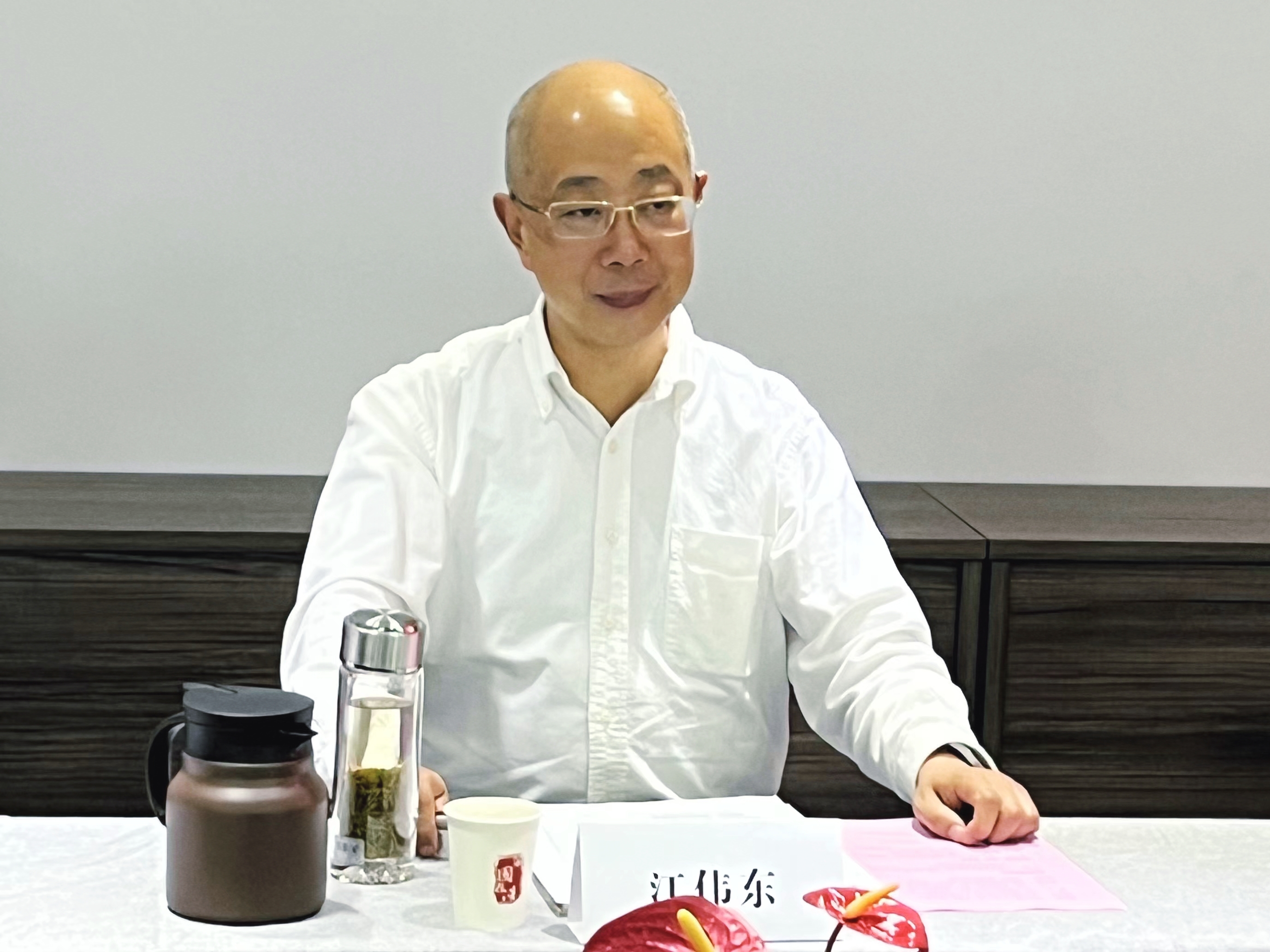 江偉東.jpg