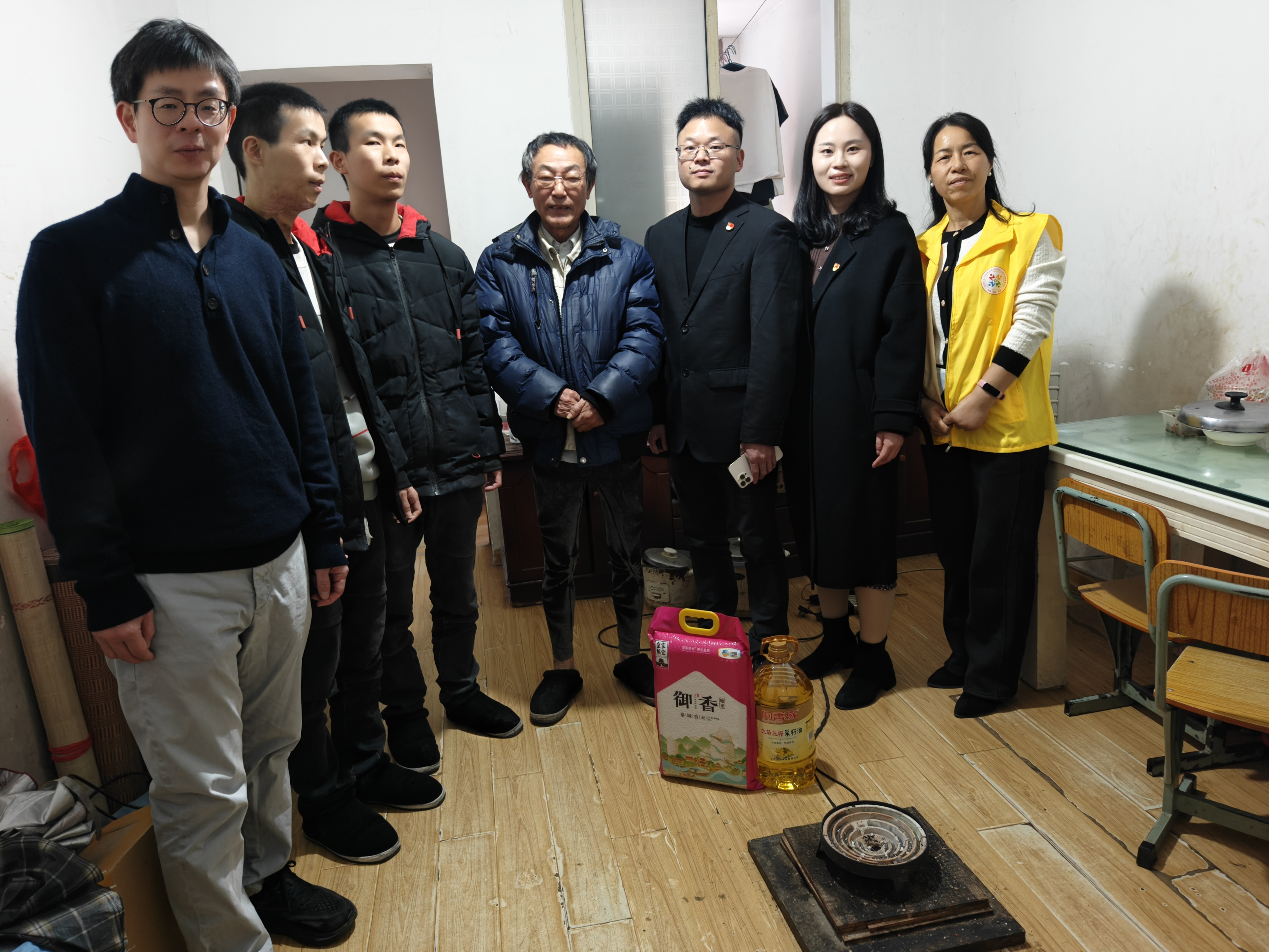 杏花園社區慰問_張樂夫 劉愛良 (5).jpg